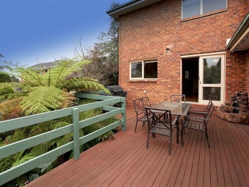 40 Bramley Crescent, Wheelers Hill VIC 3150