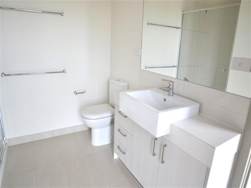 203/1 Frank Street, Glen Waverley VIC 3150