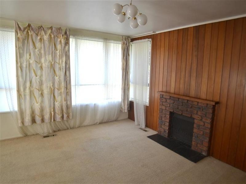 35 Woolwich Drive, Mulgrave VIC 3170