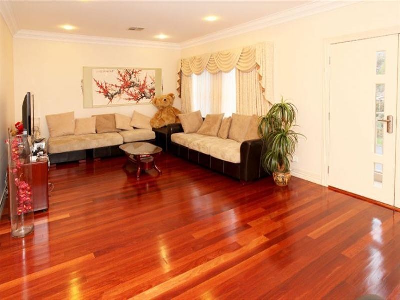 3 Kinnoull Grove, Glen Waverley VIC 3150