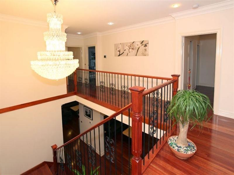 3 Kinnoull Grove, Glen Waverley VIC 3150