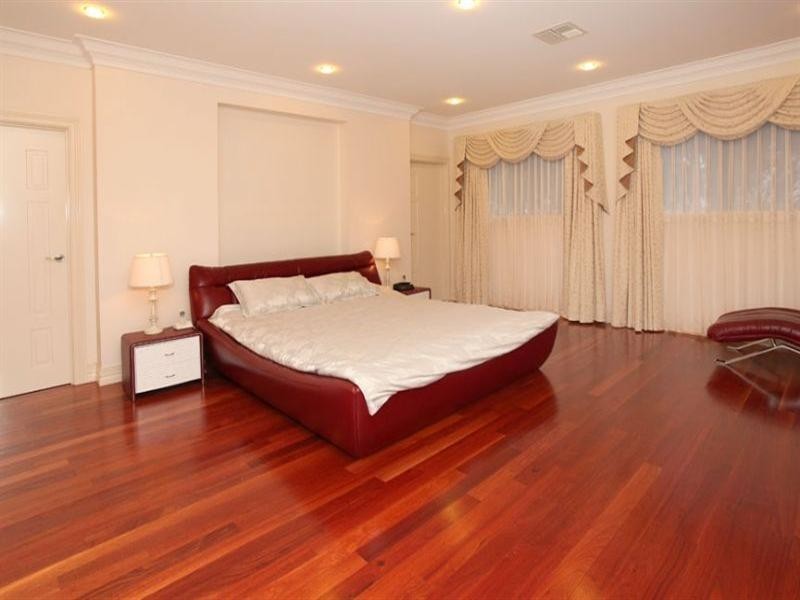 3 Kinnoull Grove, Glen Waverley VIC 3150