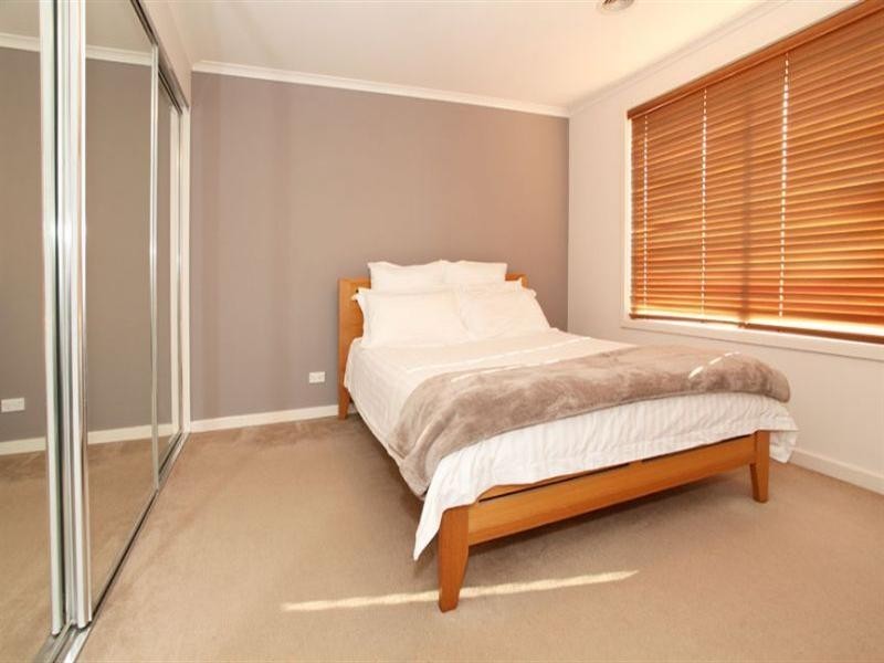 27 Southampton Drive, Mulgrave VIC 3170