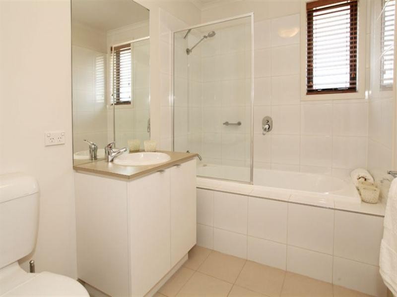 27 Southampton Drive, Mulgrave VIC 3170