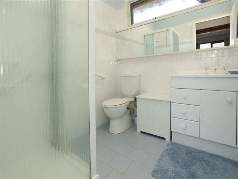 1 Cumberland Court, Glen Waverley VIC 3150