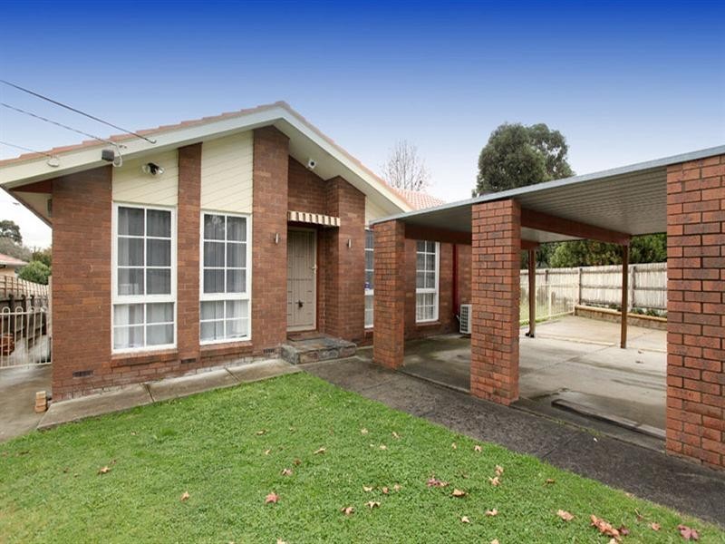 9 Castle Close, Glen Waverley VIC 3150