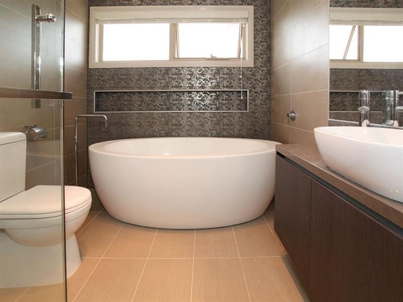 5 Chivers Avenue, Glen Waverley VIC 3150