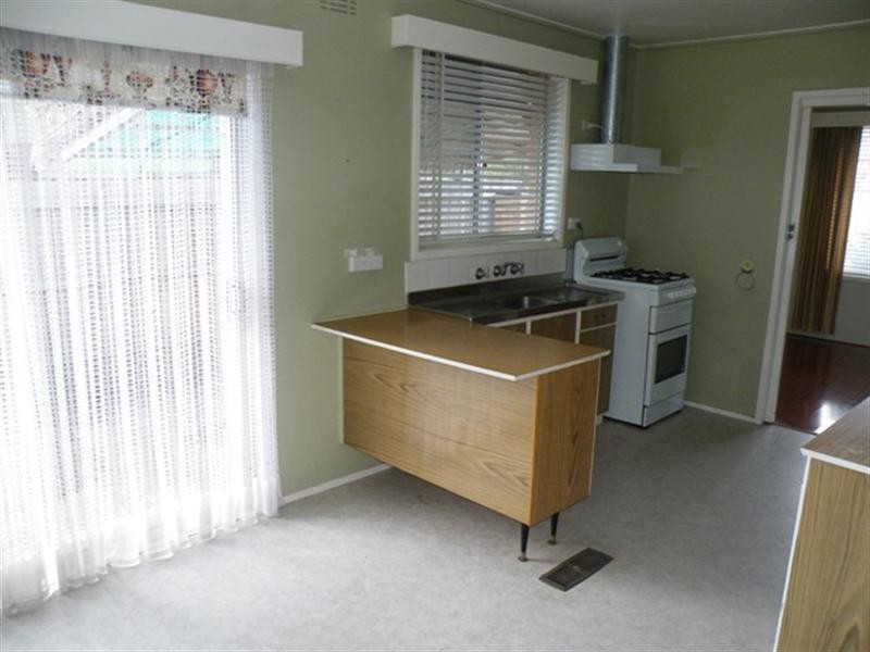 34 St Albans Street, Mount Waverley VIC 3149