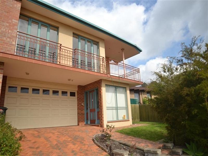 12 Lansell Road, Glen Waverley VIC 3150