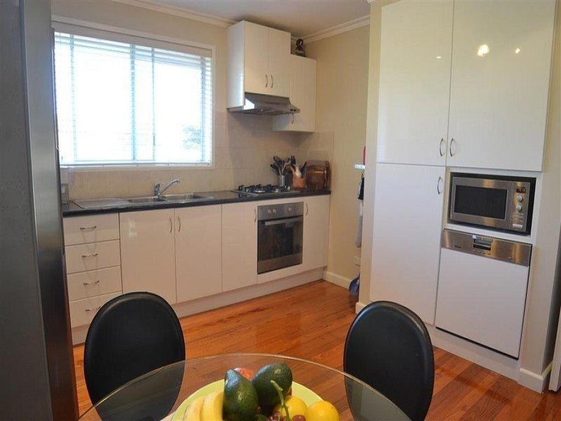 17 Meadowbrook Drive, Wheelers Hill VIC 3150