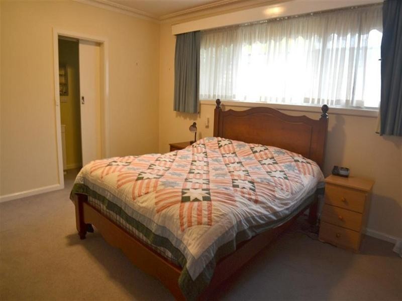 29 Medina Road, Glen Waverley VIC 3150