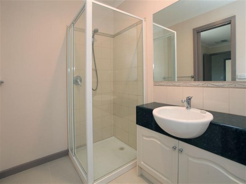 2/28 Rob Roy Street, Glen Waverley VIC 3150