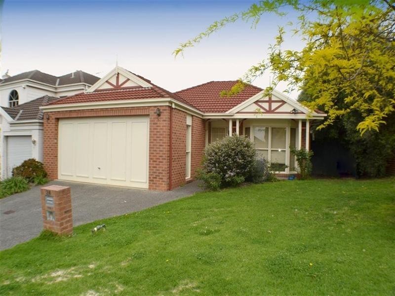 24 Hutchinson Drive, Kew VIC 3101