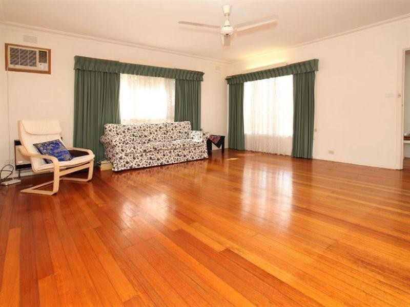 10 Garrisson Drive, Glen Waverley VIC 3150