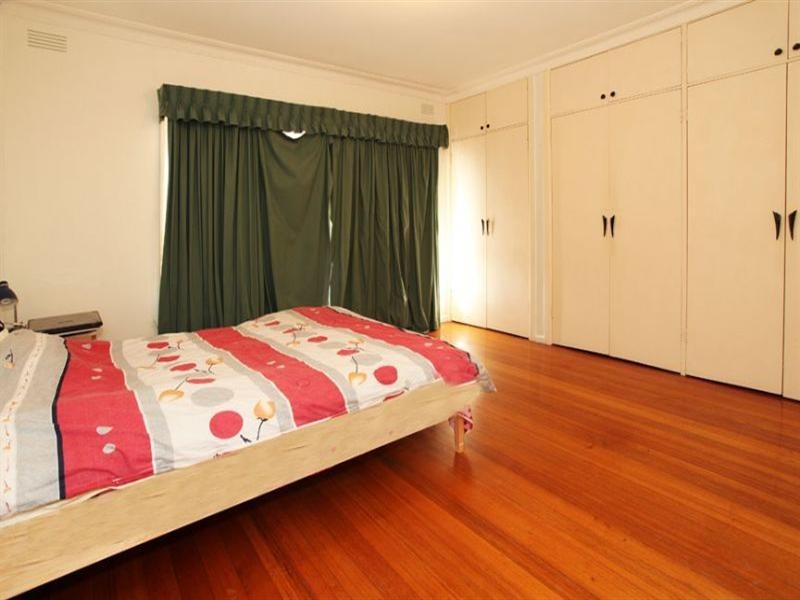 10 Garrisson Drive, Glen Waverley VIC 3150