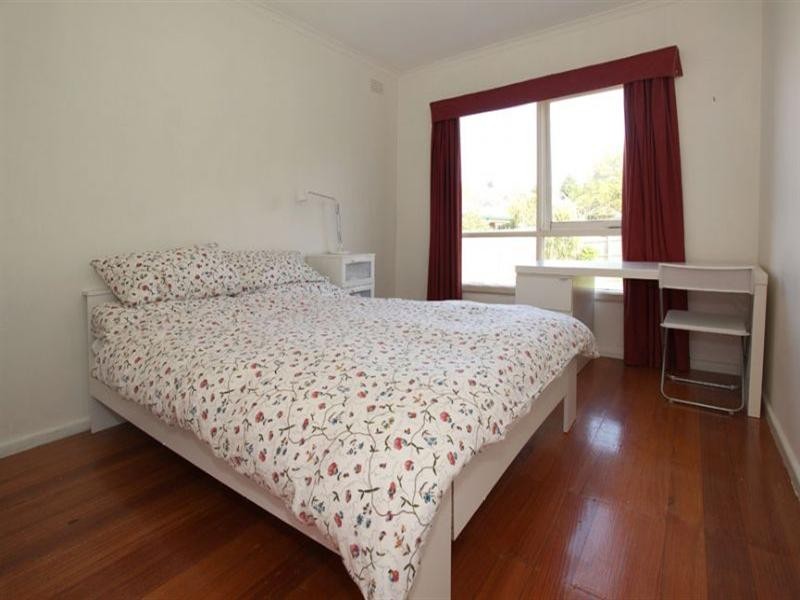 10 Garrisson Drive, Glen Waverley VIC 3150