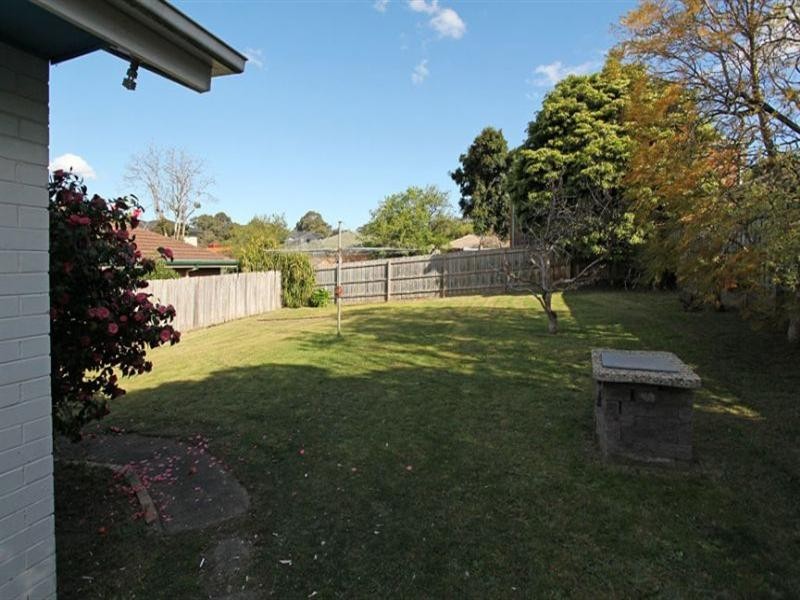 10 Garrisson Drive, Glen Waverley VIC 3150