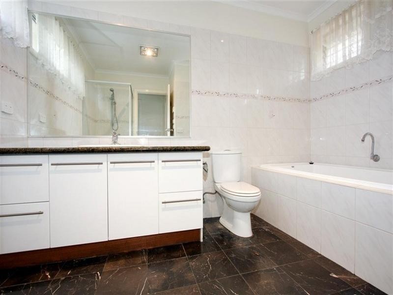 2/598 Highbury Road, Glen Waverley VIC 3150