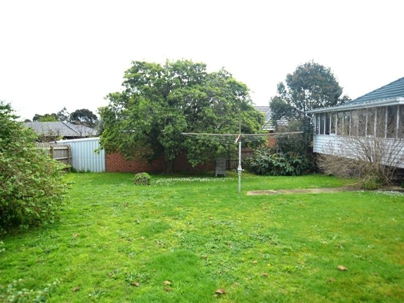 35 Parkinson Street, Mount Waverley VIC 3149