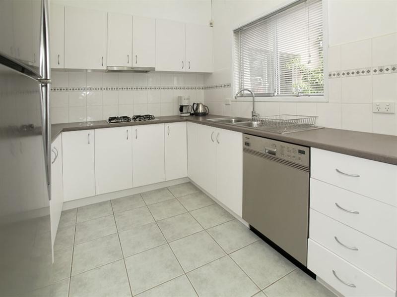 24 Tamala Avenue, Notting Hill VIC 3168