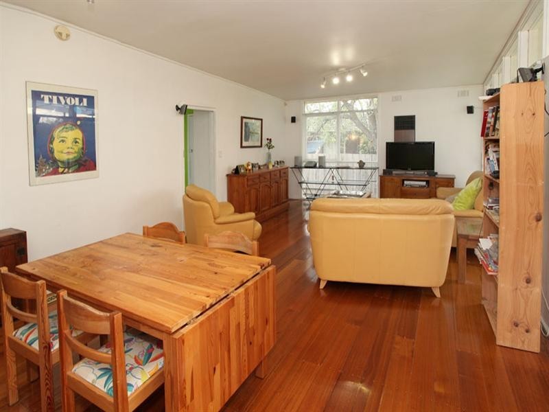 24 Tamala Avenue, Notting Hill VIC 3168