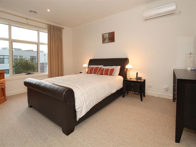 19 Lords Avenue, Mulgrave VIC 3170