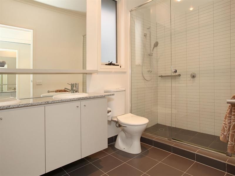 19 Lords Avenue, Mulgrave VIC 3170