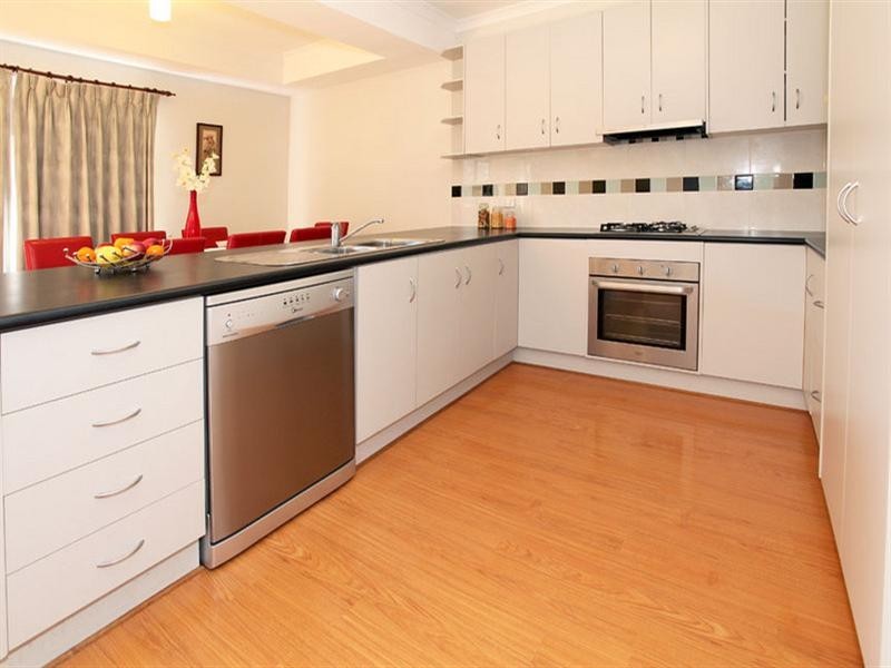 2/1 Abbot Court, Glen Waverley VIC 3150