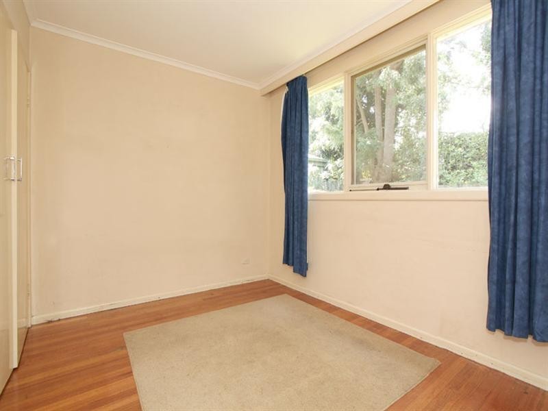 10 Westerfield Drive, Notting Hill VIC 3168