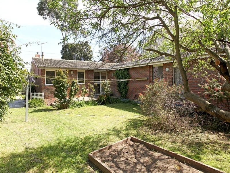 10 Westerfield Drive, Notting Hill VIC 3168