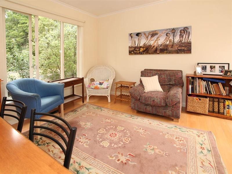 45 Dunscombe Avenue, Glen Waverley VIC 3150