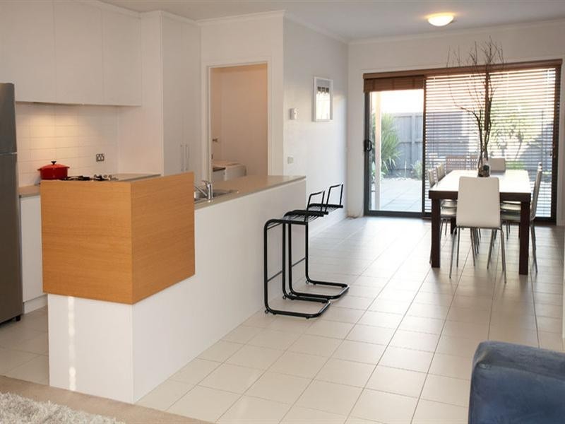 27 Southampton Drive, Mulgrave VIC 3170