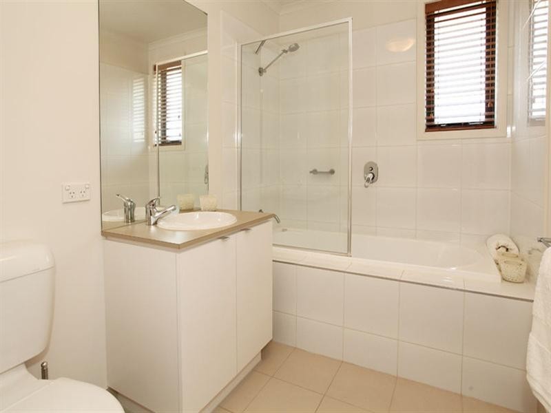 27 Southampton Drive, Mulgrave VIC 3170