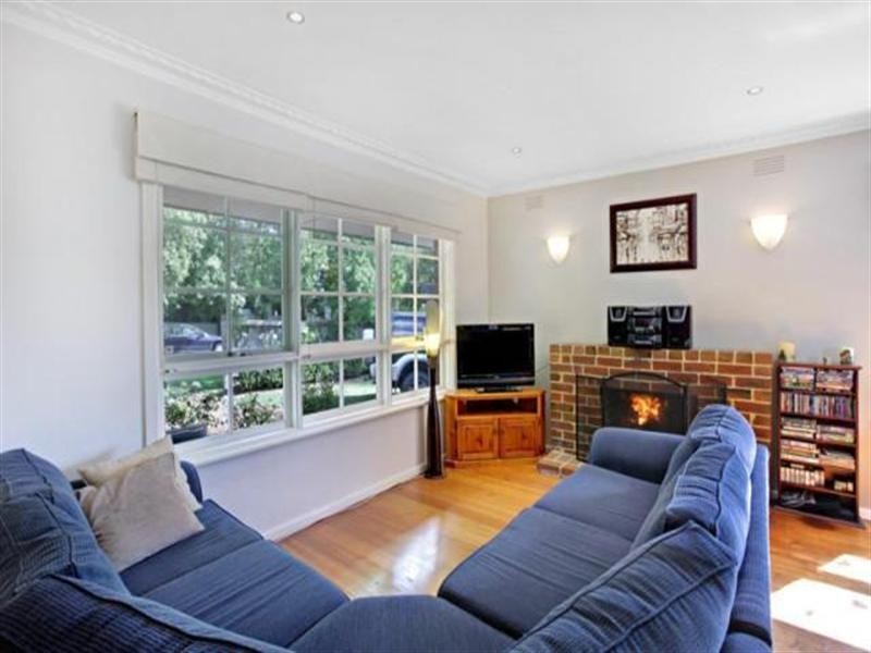 3 Hilary Grove, Ringwood East VIC 3135