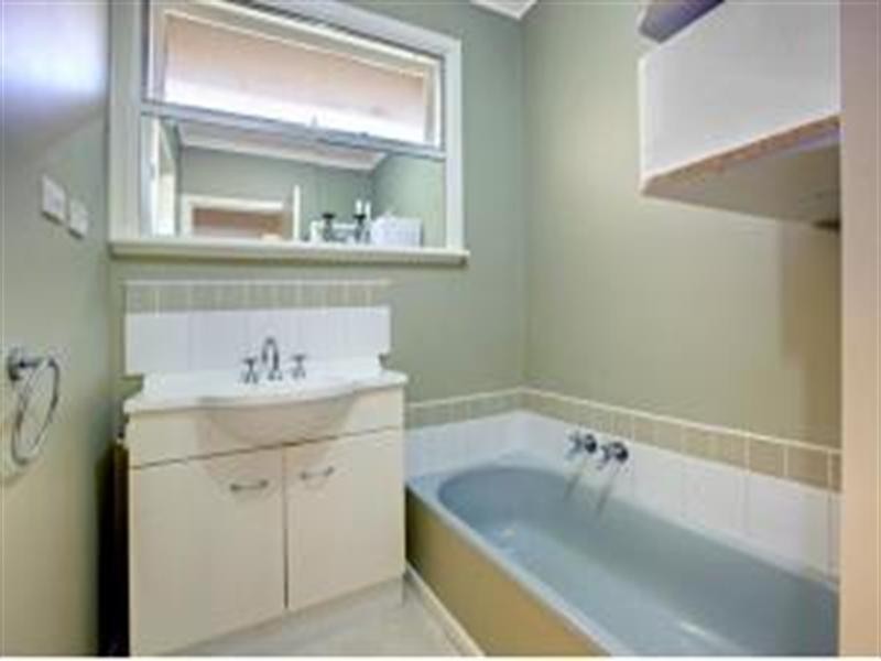 3 Hilary Grove, Ringwood East VIC 3135