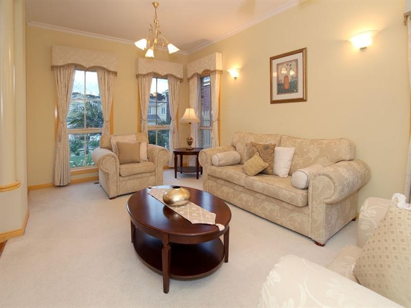 14 Avendon Boulevard, Glen Waverley VIC 3150