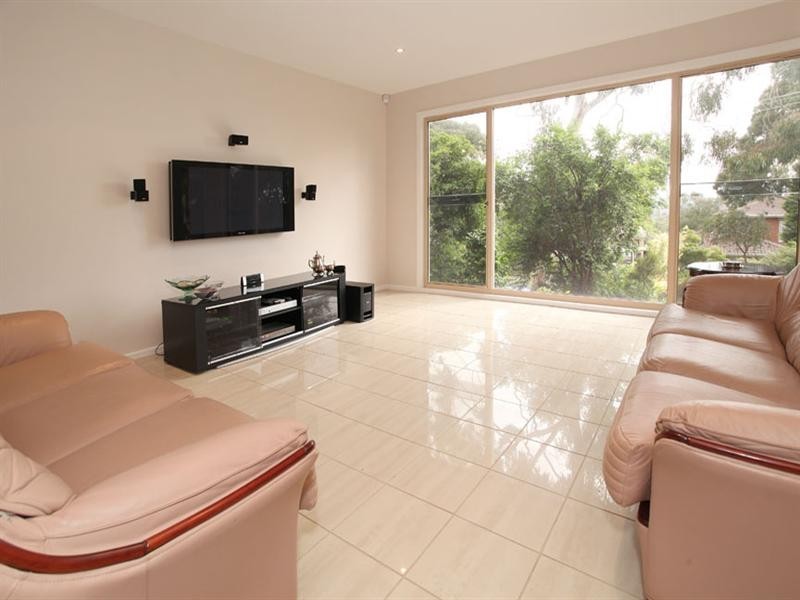 26 Heatherlea Drive, Wheelers Hill VIC 3150