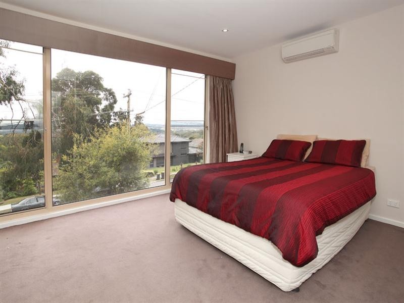 26 Heatherlea Drive, Wheelers Hill VIC 3150