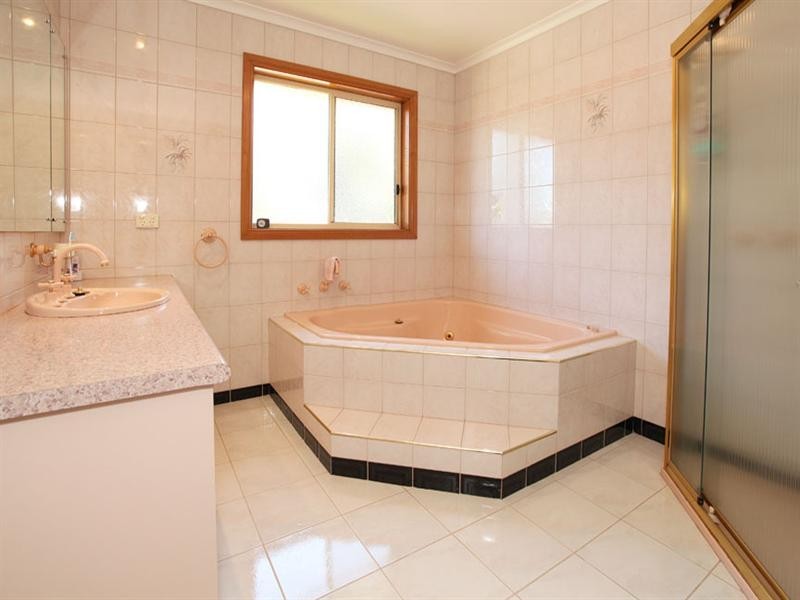 93 Tyner Road, Wantirna South VIC 3152