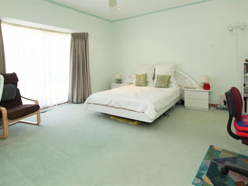 93 Tyner Road, Wantirna South VIC 3152