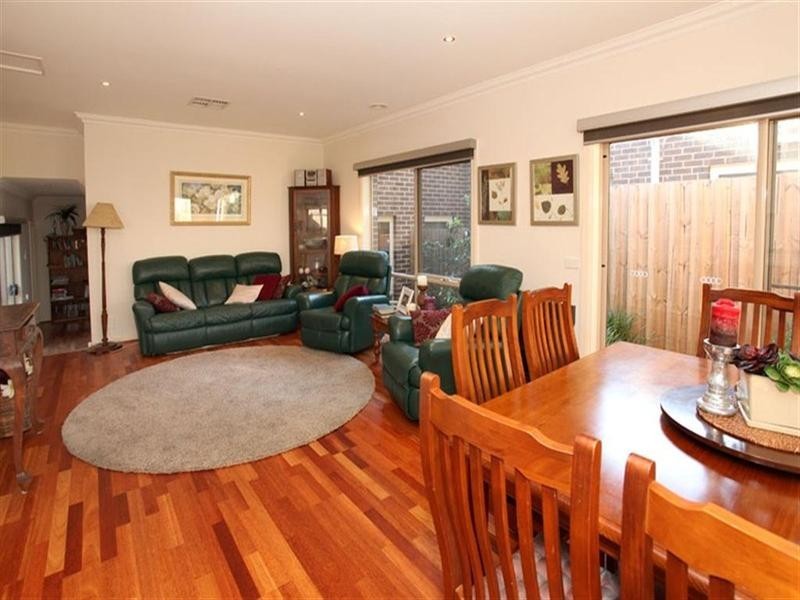 44B Pepperell Avenue, Glen Waverley VIC 3150