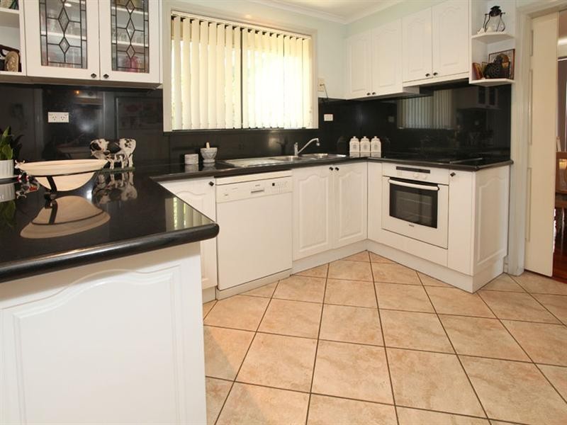 21 Waranga Street, Dandenong North VIC 3175