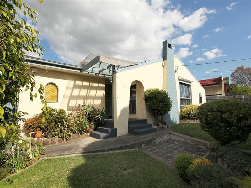 21 Waranga Street, Dandenong North VIC 3175