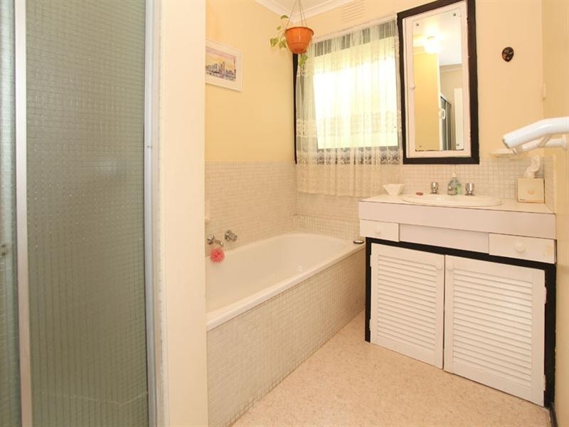 38 Barossa Avenue, Vermont South VIC 3133