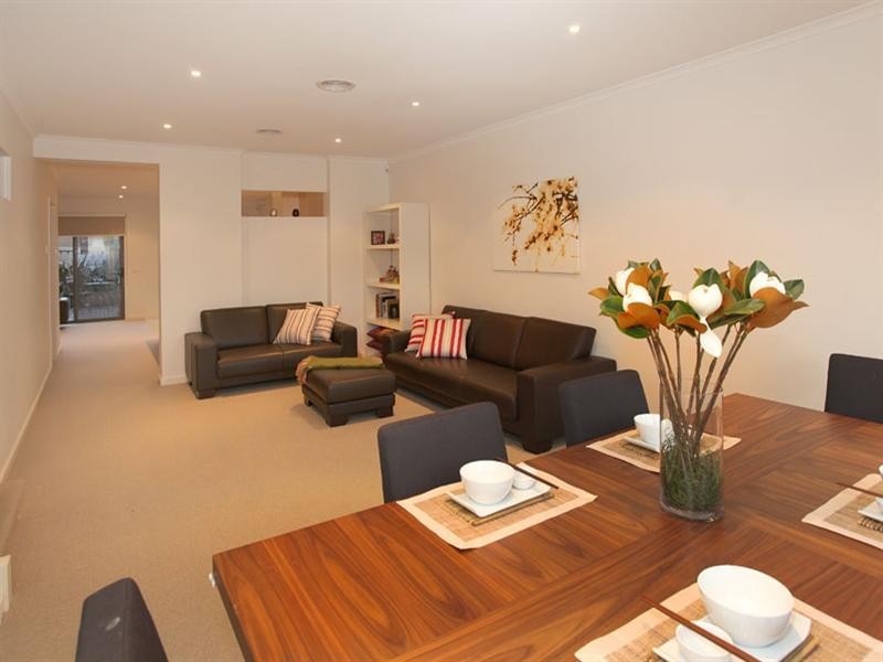 29 Waverley Park Drive, Mulgrave VIC 3170