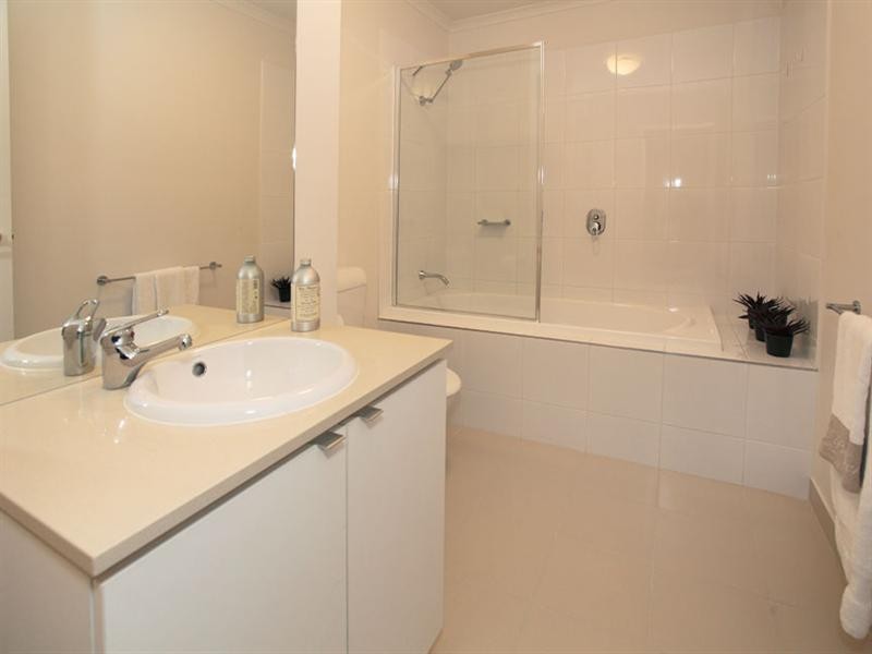 29 Waverley Park Drive, Mulgrave VIC 3170