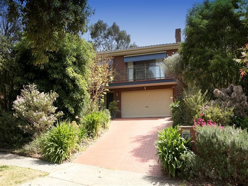27 Sunnybrook Drive, Wheelers Hill VIC 3150