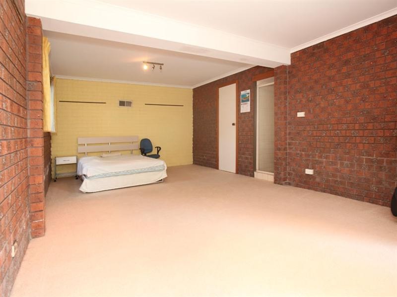 27 Sunnybrook Drive, Wheelers Hill VIC 3150