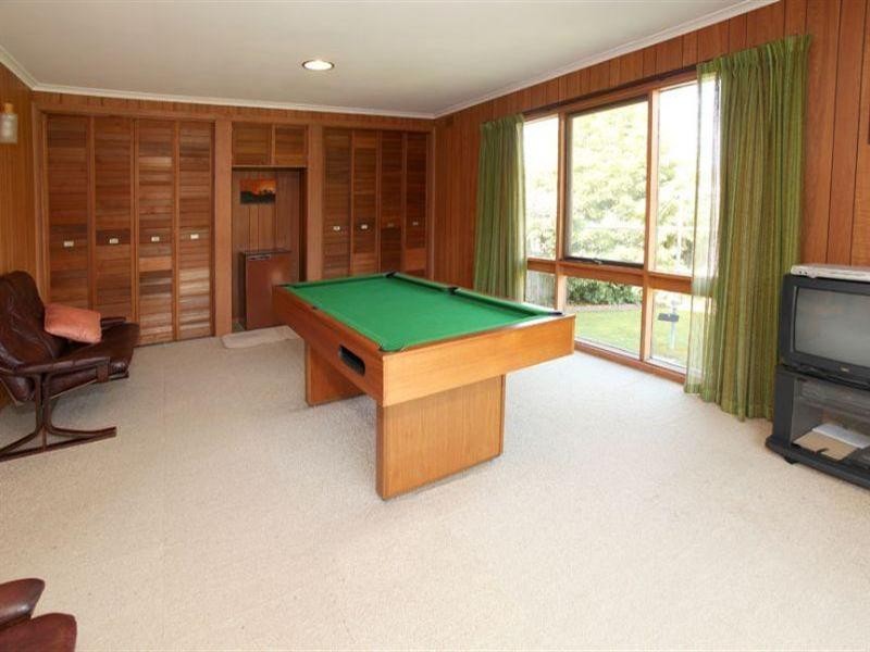 1 Cumberland Court, Glen Waverley VIC 3150