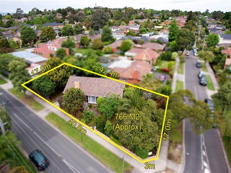 12 Panoramic Grove, Glen Waverley VIC 3150